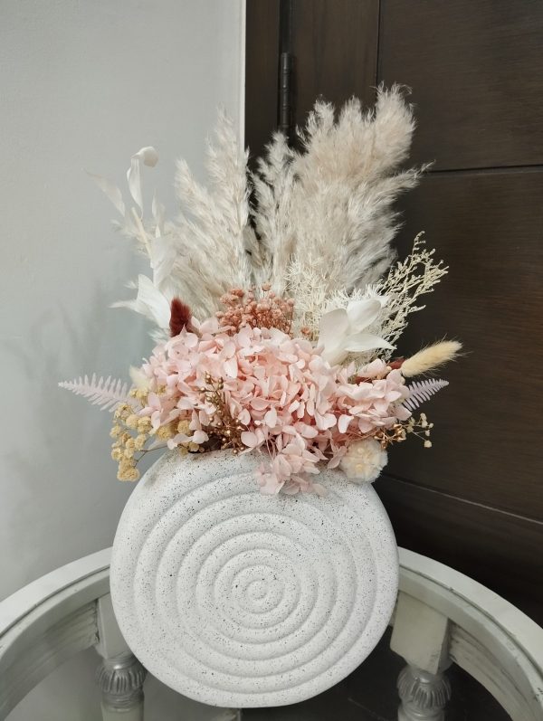 Blush Breeze with Spiral Ceramic Vase – Pampasious