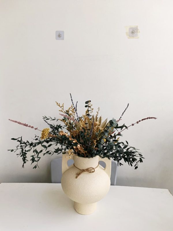 Nature’s Poise with textured vase – Pampasious