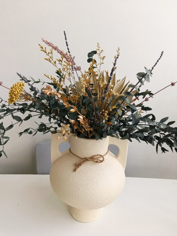 Nature’s Poise with textured vase – Pampasious